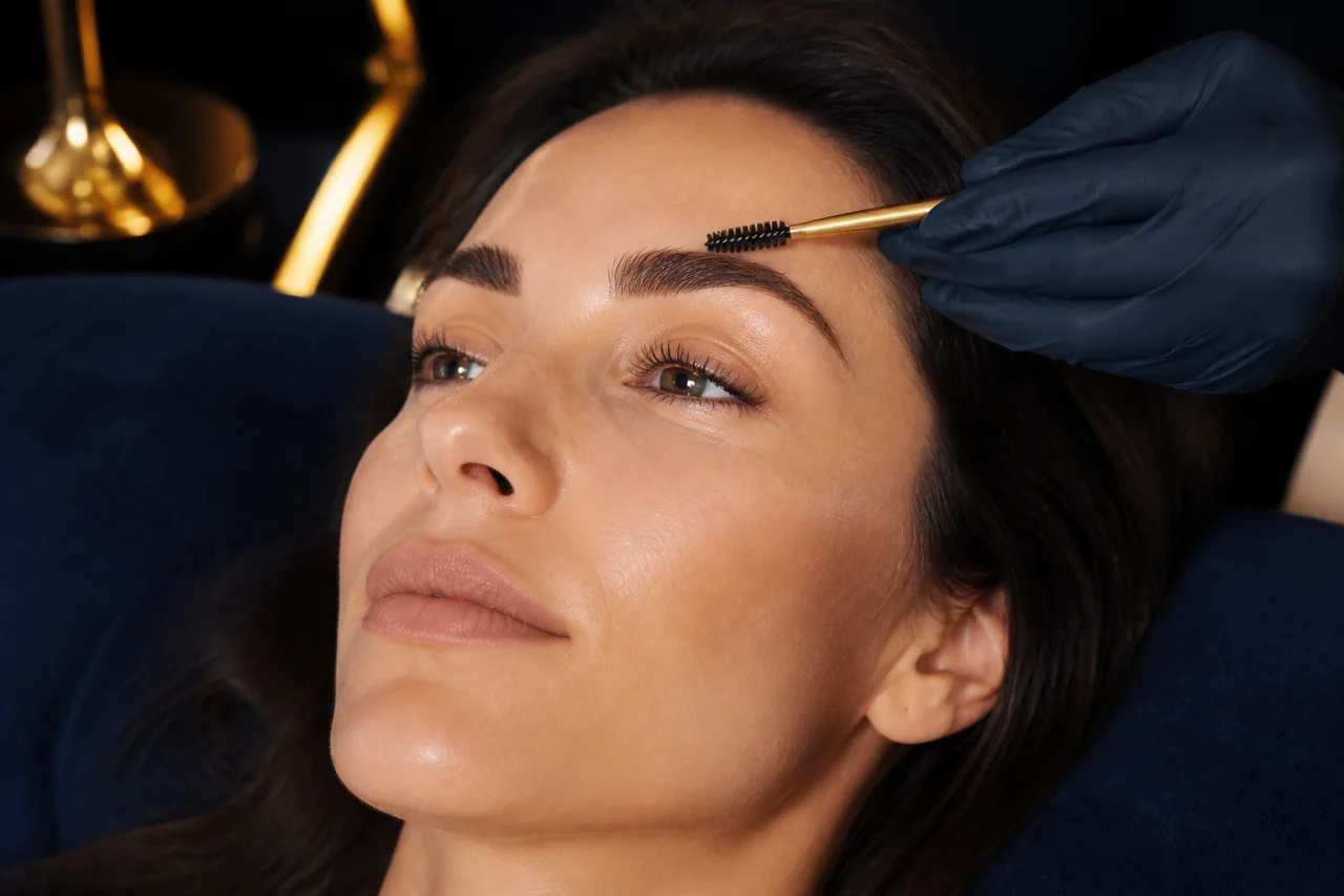 Professional brows and lashes treatment